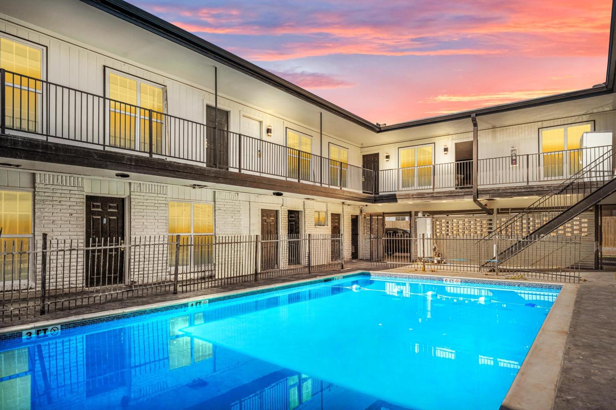 Comfortable 2Br Apt In Vibrant Houston Heights Exteriör bild